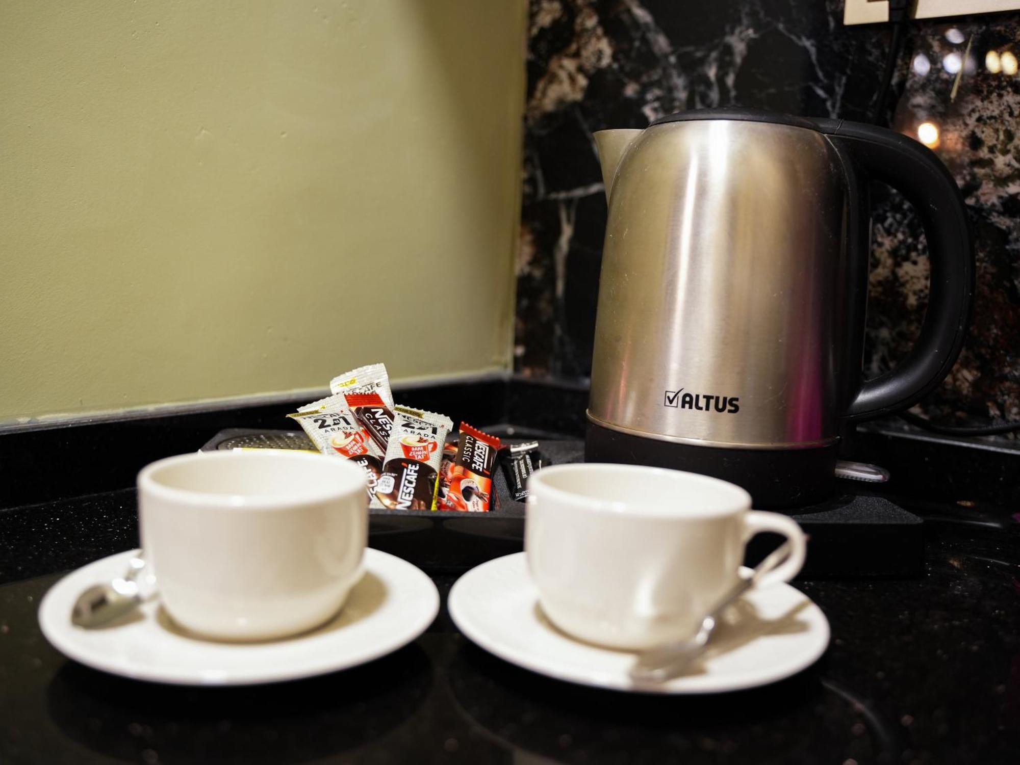 Whitemoon Hotel Suites Taksim Istanbul Eksteriør billede